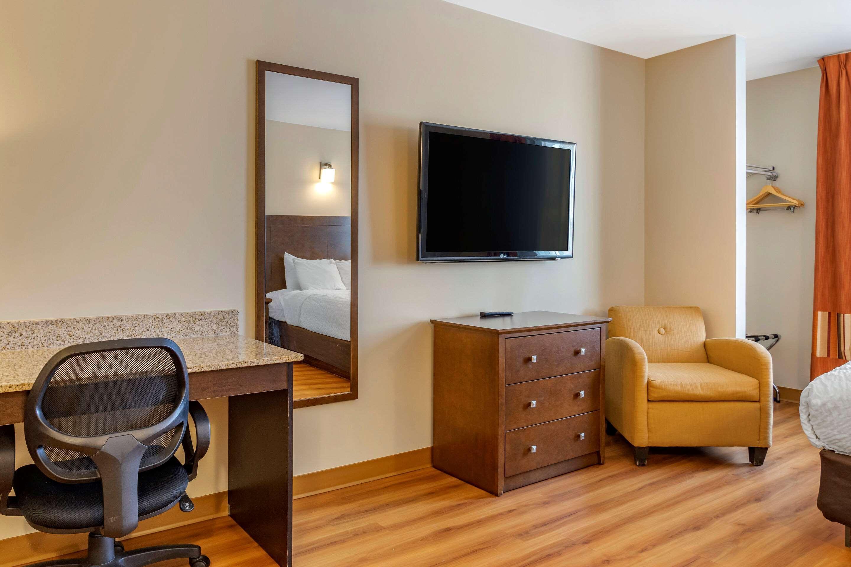 Quality Inn & Suites Winkler Exterior foto
